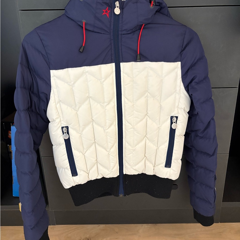 Perfect Moment ski jacket Navy and White